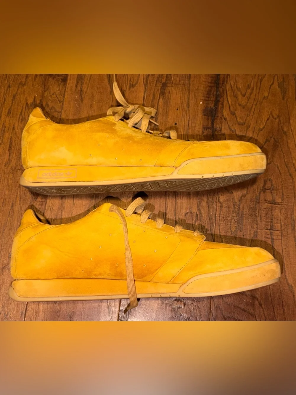 Adidas Classic Muhammad Ali “Ali Ringside”